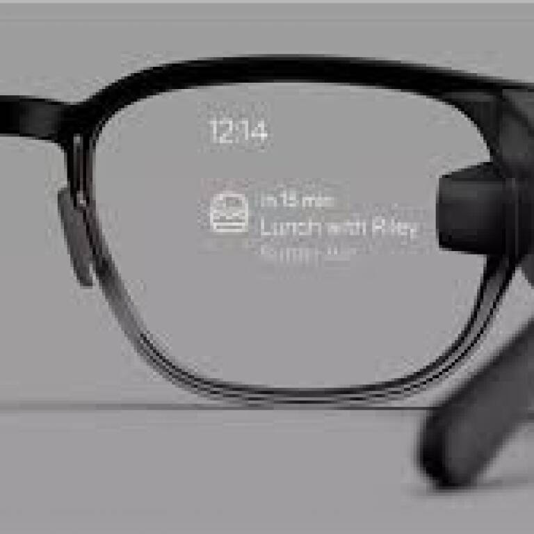 Solos AirGo Vision: Gafas Inteligentes con IA de Google y OpenAI